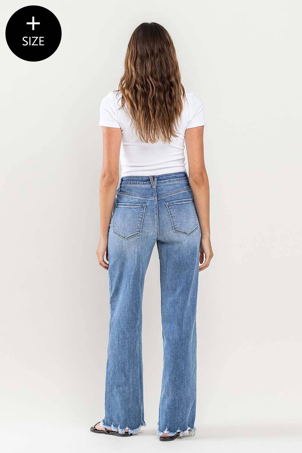 PLUS SIZE SUPER HIGH RISE RAW HEM LOOSE FIT MEDIUM DENIM